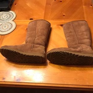 Ugg boots size 7